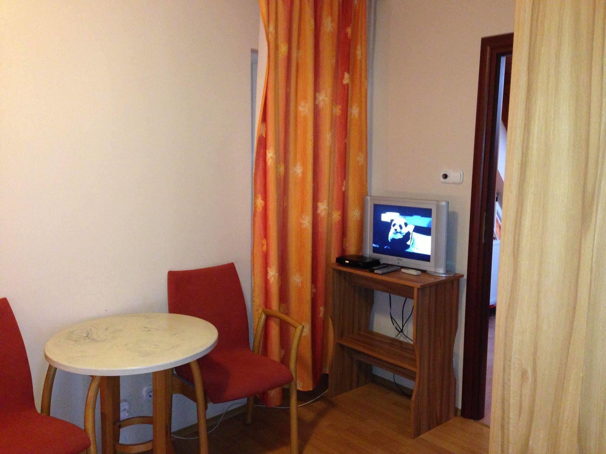 Kalvin Vendegszobak Debrecen Dış mekan fotoğraf